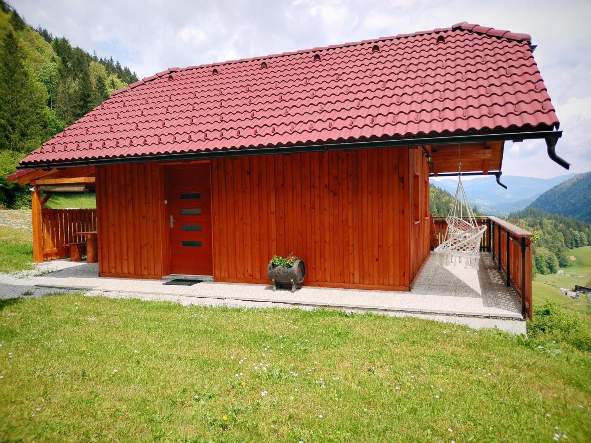 Pocitniska Hiska Lastovka Podvolovljek Exterior photo